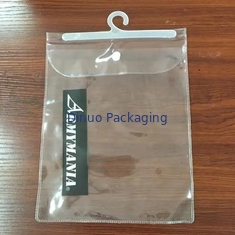 ถุงบรรจุภัณฑ์ PVC ใสขนาดกำหนดเองพร้อมเทปกาว OEM / ODM พร้อมตะขอ
