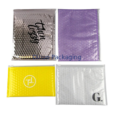 พลาสติก PVC ปลาสติก Bubble Padded Zip Lock กระเป๋าแต่งหน้าเครื่องสําอาง Zipper Bubble Mailer