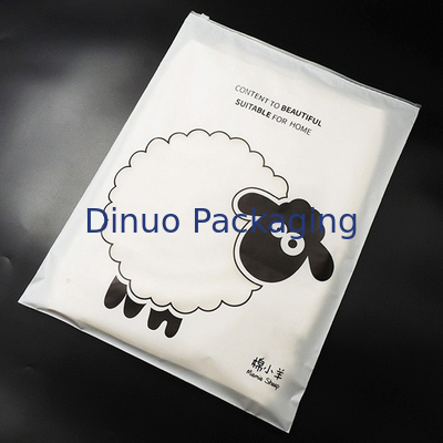 กระเป๋าบรรจุสินค้า CPE ที่สามารถนําไปใช้ใหม่ กระเป๋าผ้า CPE/PVC/PE Ziplock 17 X 20cm