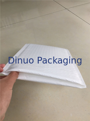 ขนาดที่กำหนดเองโพลี Bubble Mailers กับเป้าเสื้อกางเกงสำหรับการส่งจดหมาย / บรรจุภัณฑ์