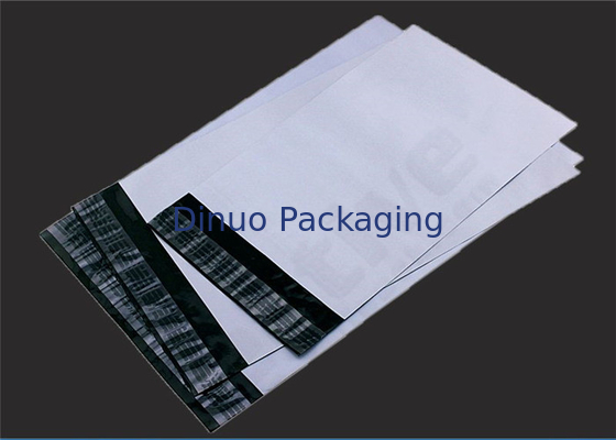 หลักฐานการเจาะฟิล์ม Co-Extruded Poly จัดส่งถุงย่อยสลายได้เอง
