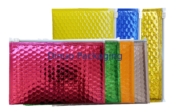 มัลติฟังก์ชั่นถุงฟองซิปที่กำหนดเอง A5 สีชมพู Metallized ฟิล์มซองจดหมายทางไปรษณีย์เบาะโฮโลแกรม